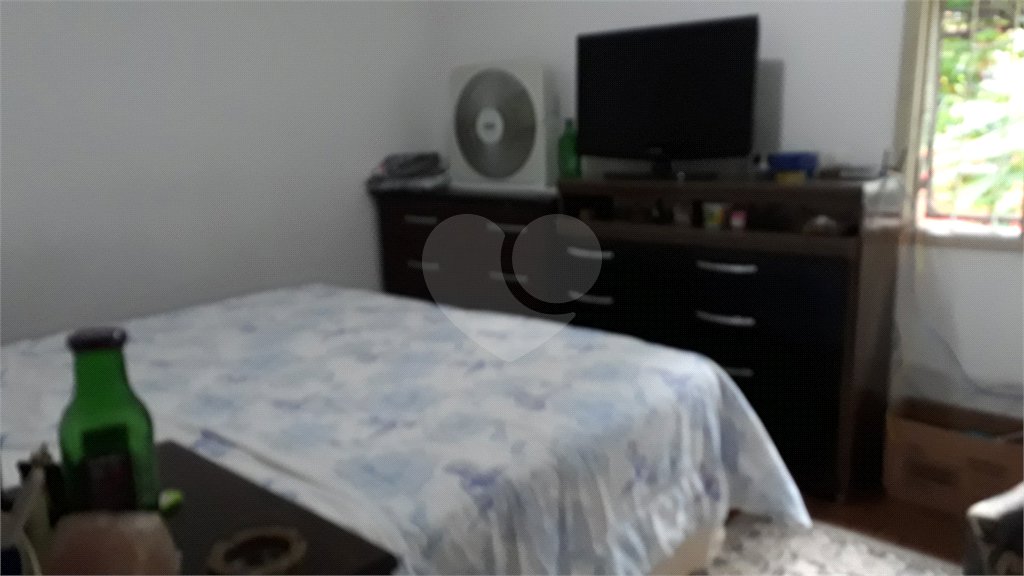 Sobrado à venda com 5 quartos, sendo 1 suíte, em Chácara Santo Antônio, São Paulo, SP