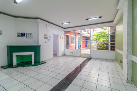 Sobrado à venda ou para alugar com 1 quarto em Alto da Boa Vista, São Paulo, SP