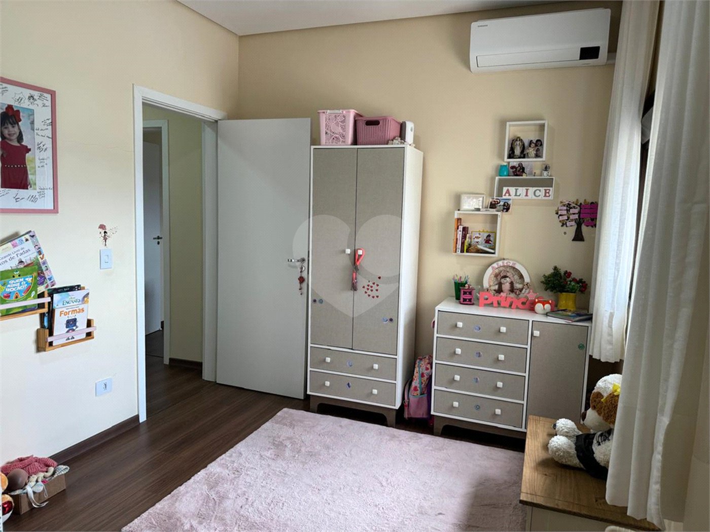 Casa à venda com 3 suítes no condomínio Terras de São Francisco, Sorocaba - SP
