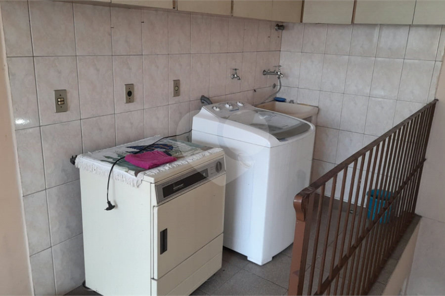 Casa de Vila à venda com 3 quartos, sendo 1 suíte, em Pari, São Paulo, SP