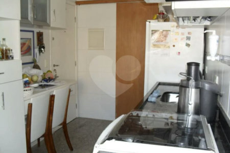 Apartamento à venda com 3 quartos, sendo 1 suíte, em Água Fria, São Paulo, SP