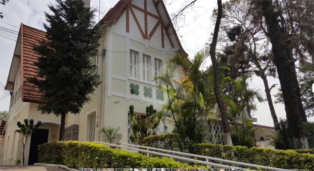 Sobrado à venda com 4 quartos, sendo 2 suítes,  em Alto da Lapa, São Paulo, SP