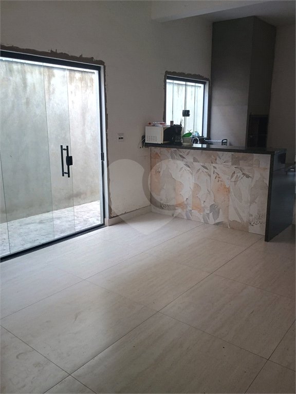 Casa à venda com 2 quartos, sendo 1 suíte, em Jardim Casa Branca, Suzano, SP