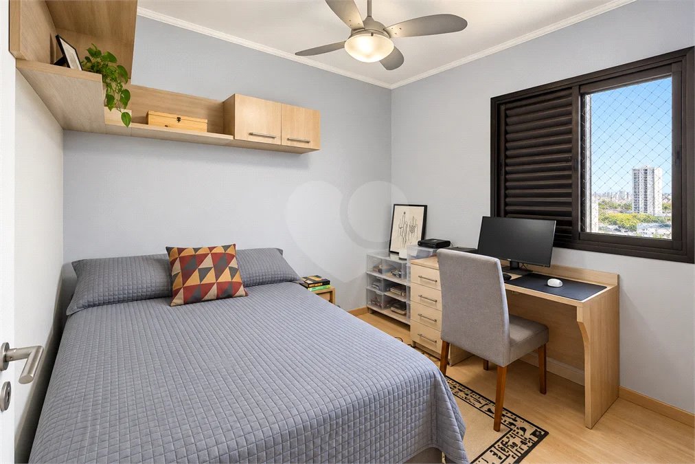 Apartamento à venda com 3 quartos, sendo 1 suíte, em Alto da Boa Vista, São Paulo, SP