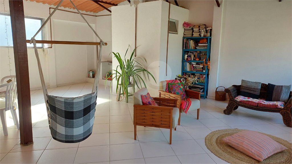 Casa à venda com 6 quartos, sendo 3 suítes, em Grajaú, Rio de Janeiro, RJ