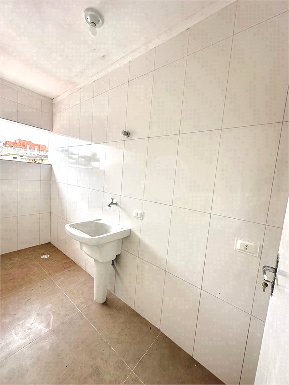 Apartamento à venda ou para alugar com 2 quartos, sendo 1 suíte, em Vista Linda, Bertioga, SP