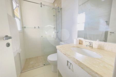 Apartamento à venda com 3 quartos, sendo 1 suíte,  em Nova Petrópolis, São Bernardo do Campo, SP