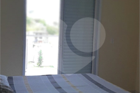 Casa à venda com 3 suítes no condomínio Parque Residencial Shambala 3, Atibaia - SP