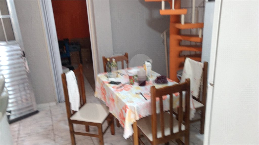 Sobrado à venda com 3 quartos, sendo 1 suíte, em Parada Inglesa, São Paulo, SP