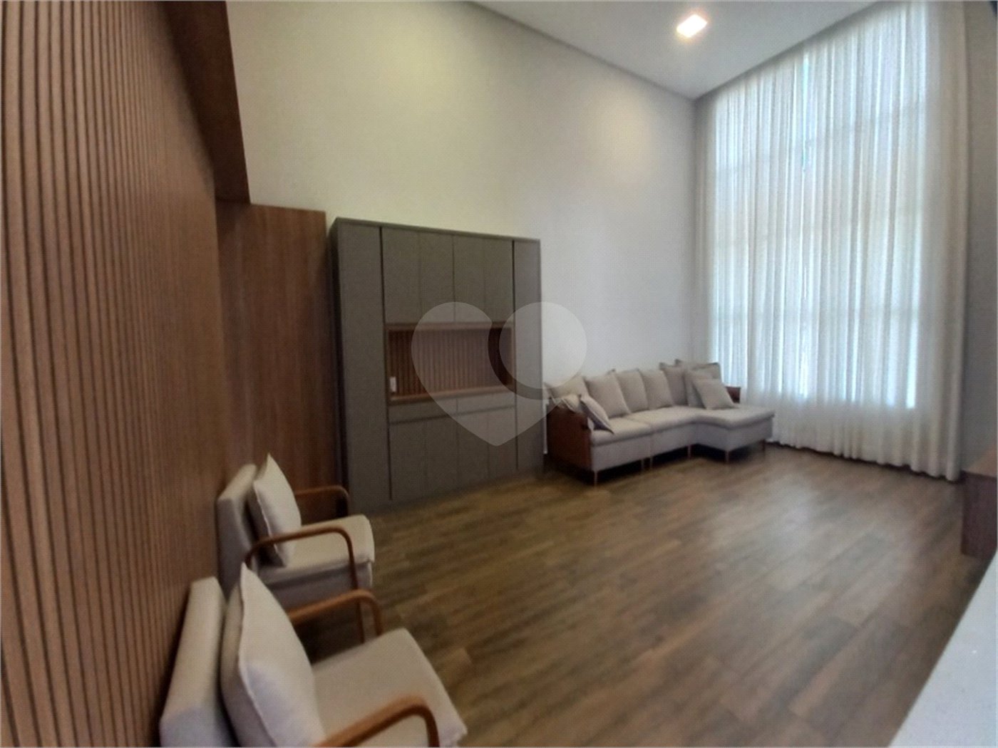 Casa à venda com 3 suítes no condomínio Piemonte, Indaiatuba - SP