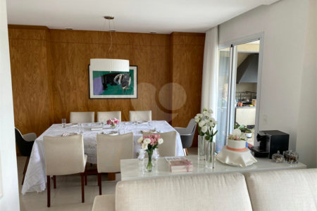 Apartamento à venda com 3 suítes em Vila Progredior, São Paulo, SP