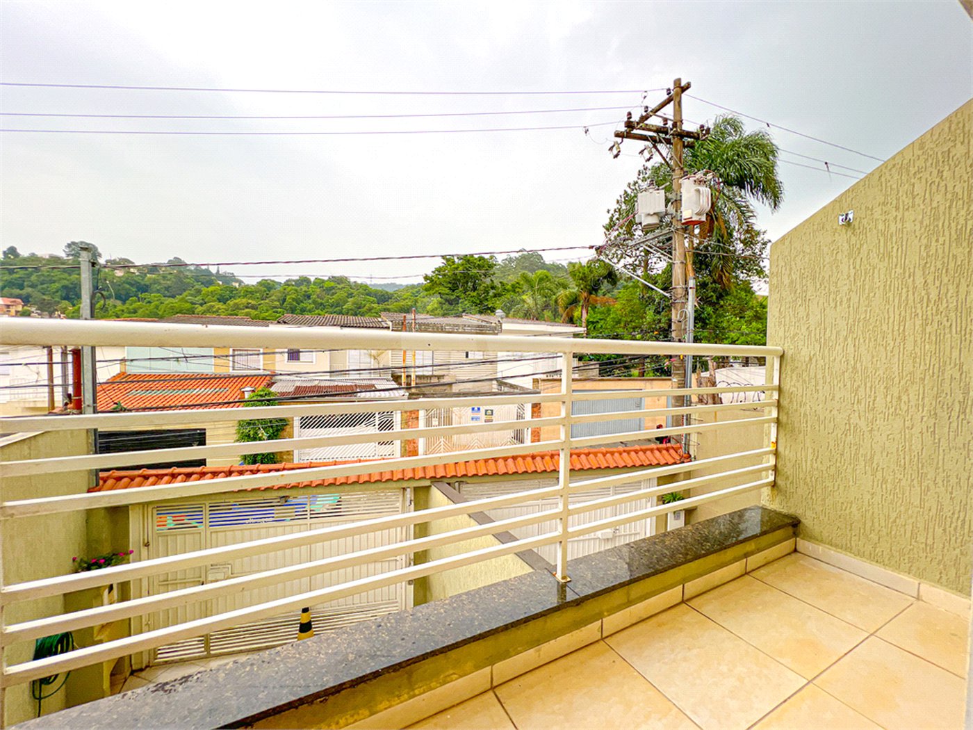 Casa à venda com 3 quartos, sendo 1 suíte,  no condomínio 658, São Paulo - SP