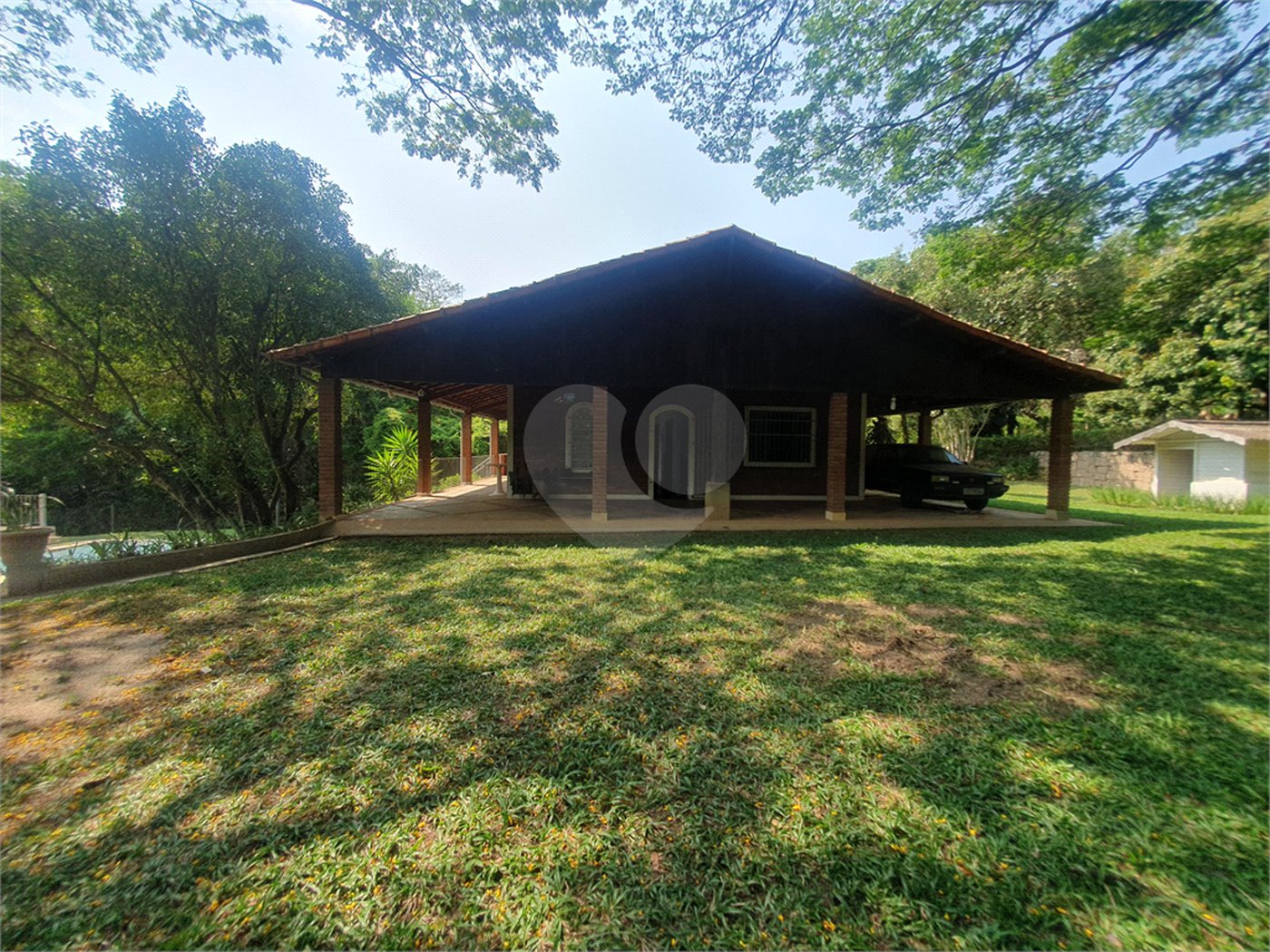 Chácara à venda com 3 quartos, sendo 1 suíte, em Chácaras Alpina, Valinhos, SP