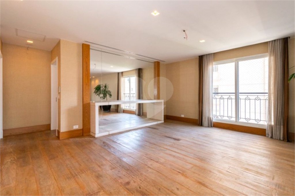 Apartamento à venda com 2 suítes em Itaim Bibi, São Paulo, SP