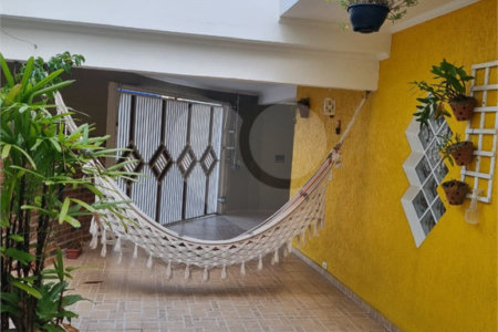 Casa Térrea à venda com 2 suítes em Santa Terezinha, São Bernardo do Campo, SP