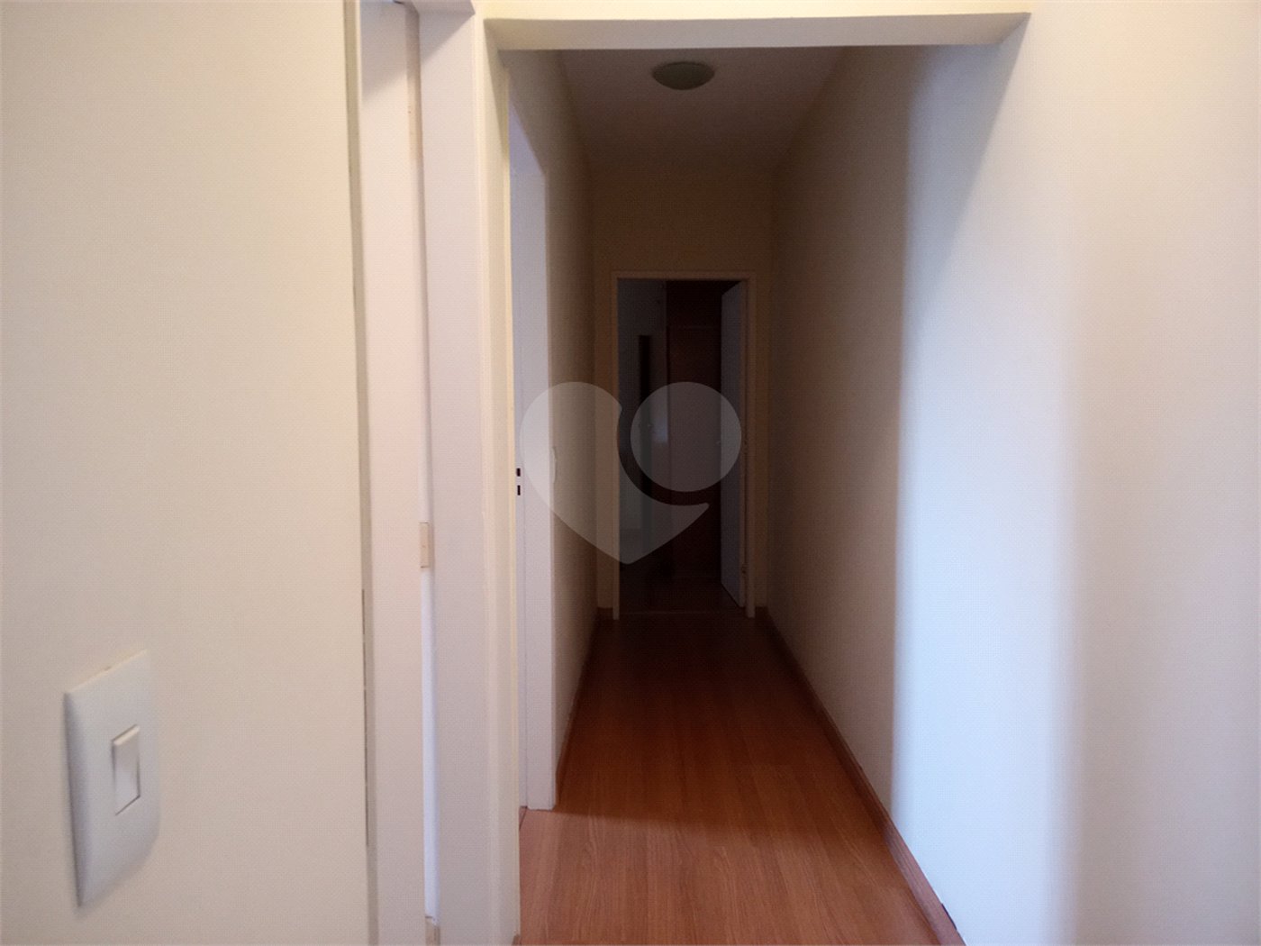 Sobrado à venda com 4 quartos em Horto, São Paulo, SP