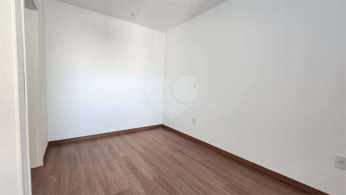 Apartamento à venda com 2 quartos, sendo 1 suíte,  em Parque Campolim, Sorocaba, SP