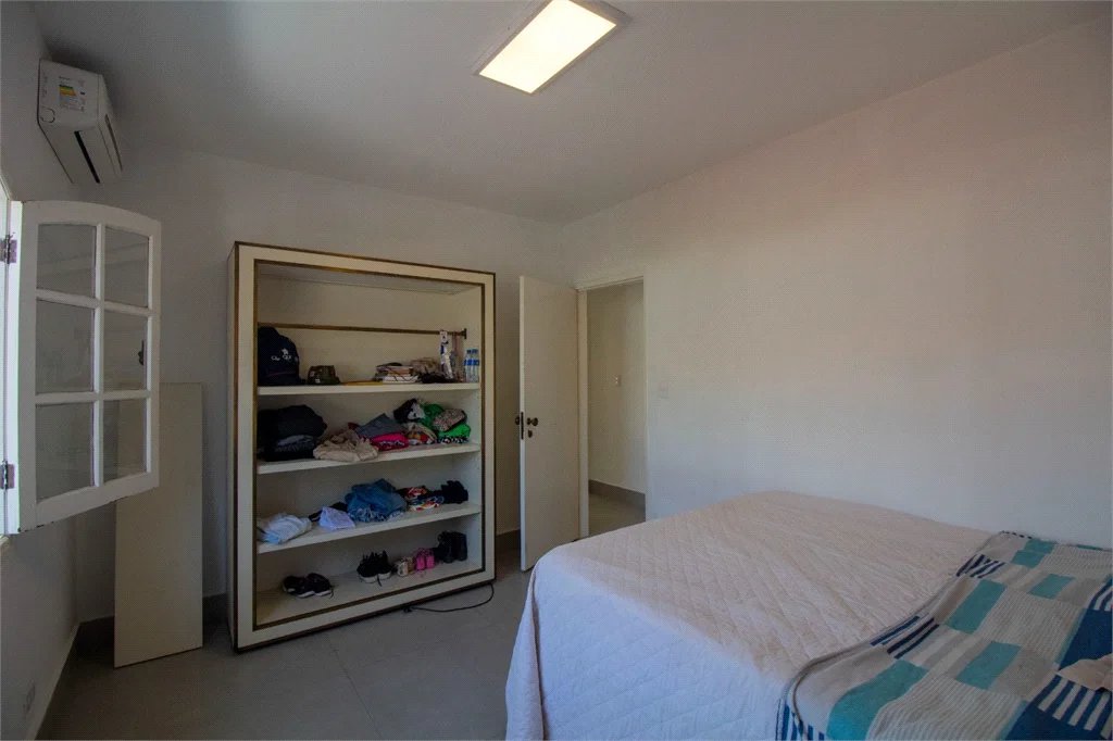 Casa à venda com 3 quartos, sendo 1 suíte, em Brooklin Paulista, São Paulo, SP