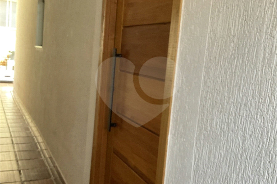 Sobrado à venda com 3 quartos, sendo 1 suíte,  em Horto Florestal, São Paulo, SP