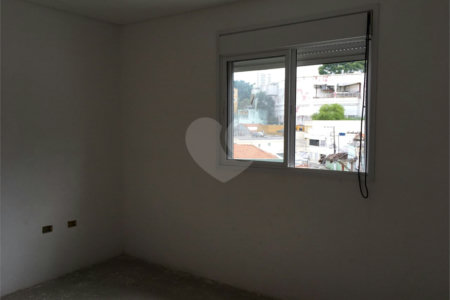 Casa à venda com 4 quartos, sendo 3 suítes,  em Vila Monumento, São Paulo, SP