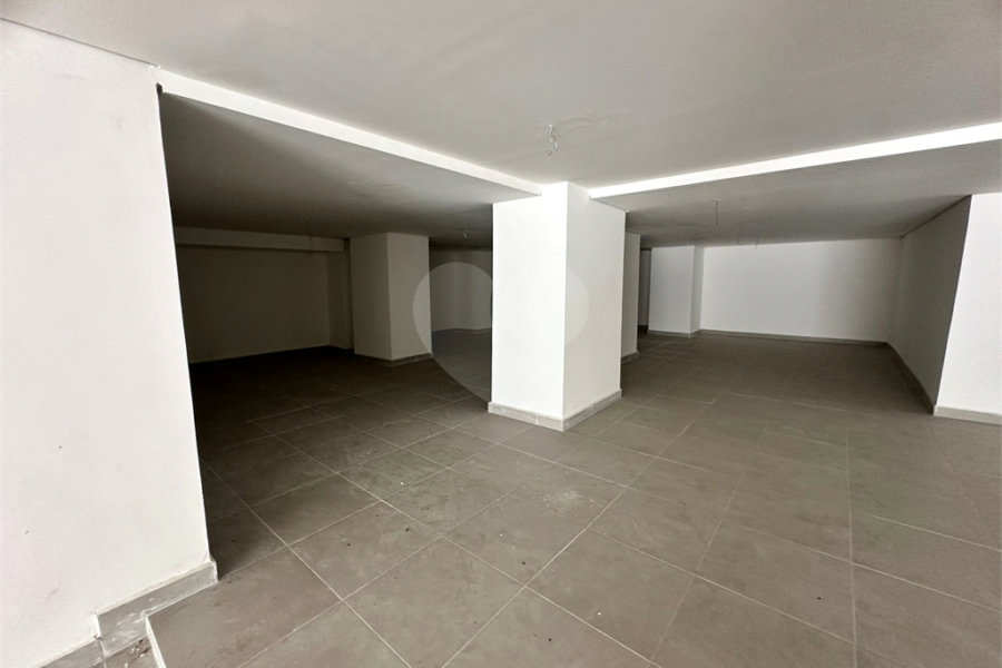 Casa à venda com 4 suítes no condomínio Villaggio Houda, São Paulo - SP