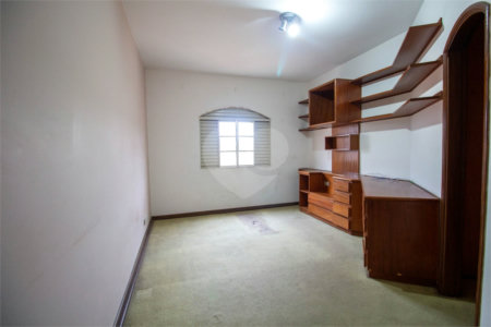 Casa à venda ou para alugar com 4 quartos, sendo 1 suíte, no Centro, São Roque, SP