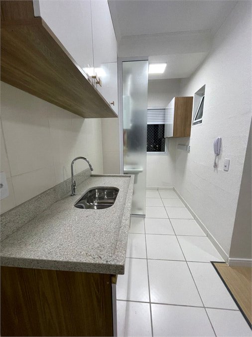 Apartamento à venda ou para alugar com 3 quartos, sendo 1 suíte, em Jardim Santa Rosália, Sorocaba, SP