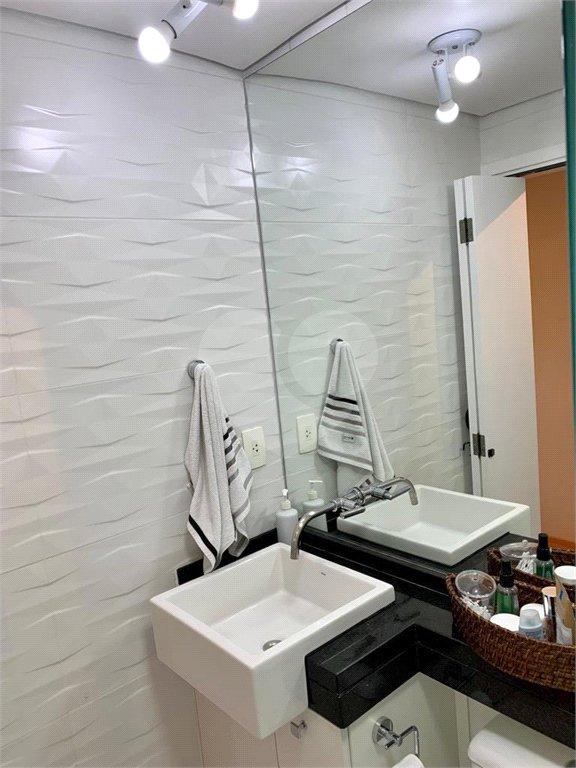 Apartamento à venda com 2 quartos, sendo 1 suíte,  em Bela Aliança, São Paulo, SP