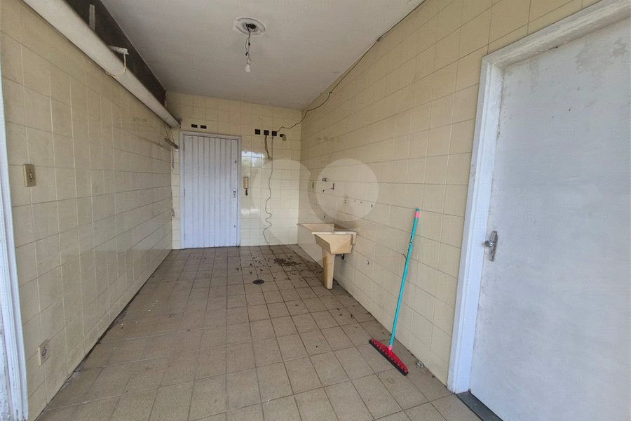 Casa à venda com 3 quartos, sendo 1 suíte, no condomínio Alpes da Cantareira, Mairiporã - SP