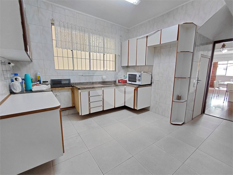 Sobrado à venda com 3 quartos em Vila Romana, São Paulo, SP