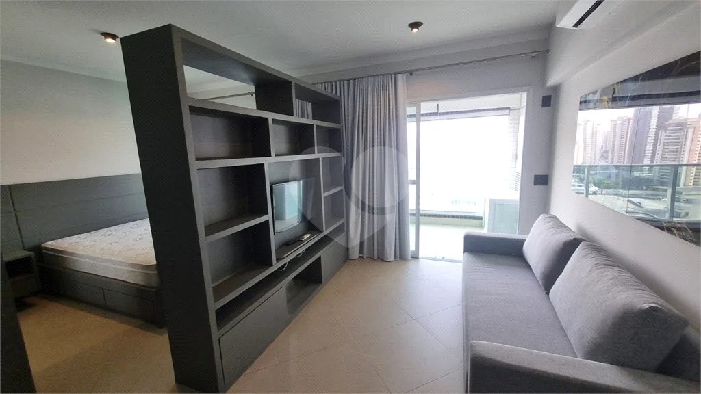 Apartamento Mobiliado no Anália Franco