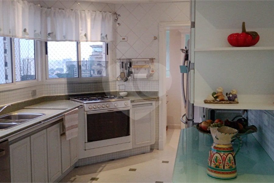 Duplex à venda com 7 quartos, sendo 5 suítes, em Anália Franco, São Paulo, SP