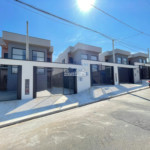 Casa à venda com 3 quartos, sendo 1 suíte, em Vila Petrópolis, Atibaia, SP