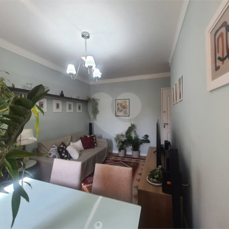 Apartamento à venda com 2 quartos em Vila Romana, São Paulo, SP