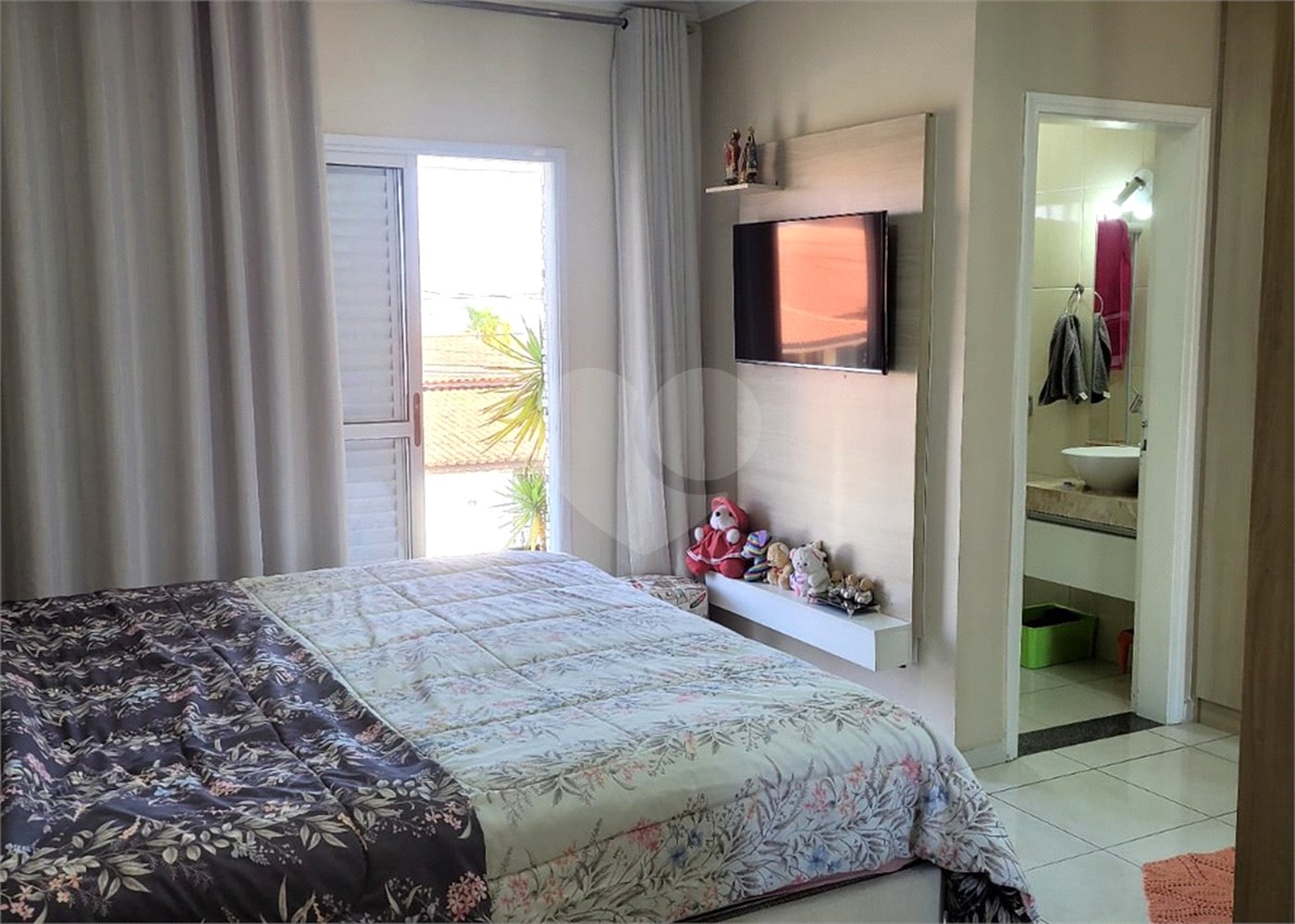 Casa à venda com 3 quartos, sendo 1 suíte, em Jardim Leocádia, Sorocaba, SP