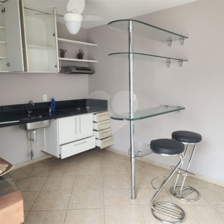 Casa à venda com 3 quartos, sendo 1 suíte, no condomínio Terras de São Francisco, Vinhedo - SP