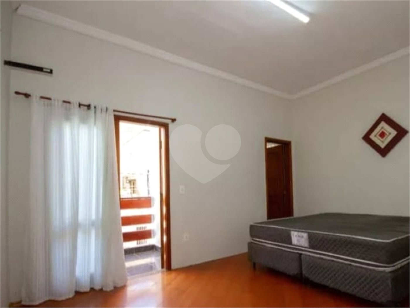 Sobrado à venda ou para alugar com 3 quartos, sendo 1 suíte, em Chora Menino, São Paulo, SP