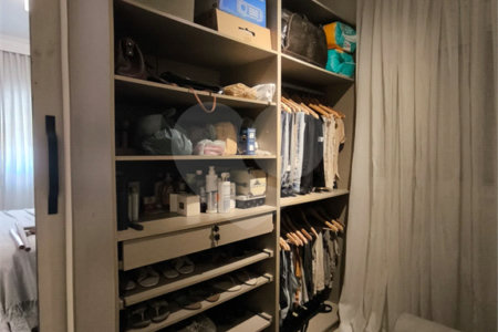 Apartamento à venda com 3 quartos, sendo 1 suíte, no Centro, São Bernardo do Campo, SP