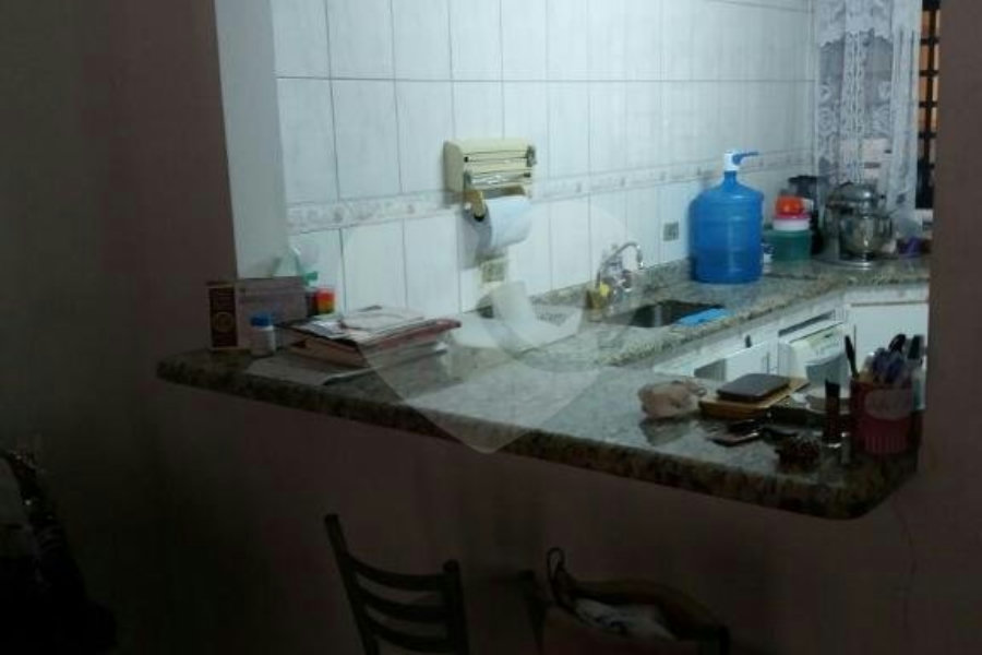 Sobrado à venda com 3 quartos, sendo 1 suíte,  em Jardim do Papai, Guarulhos, SP