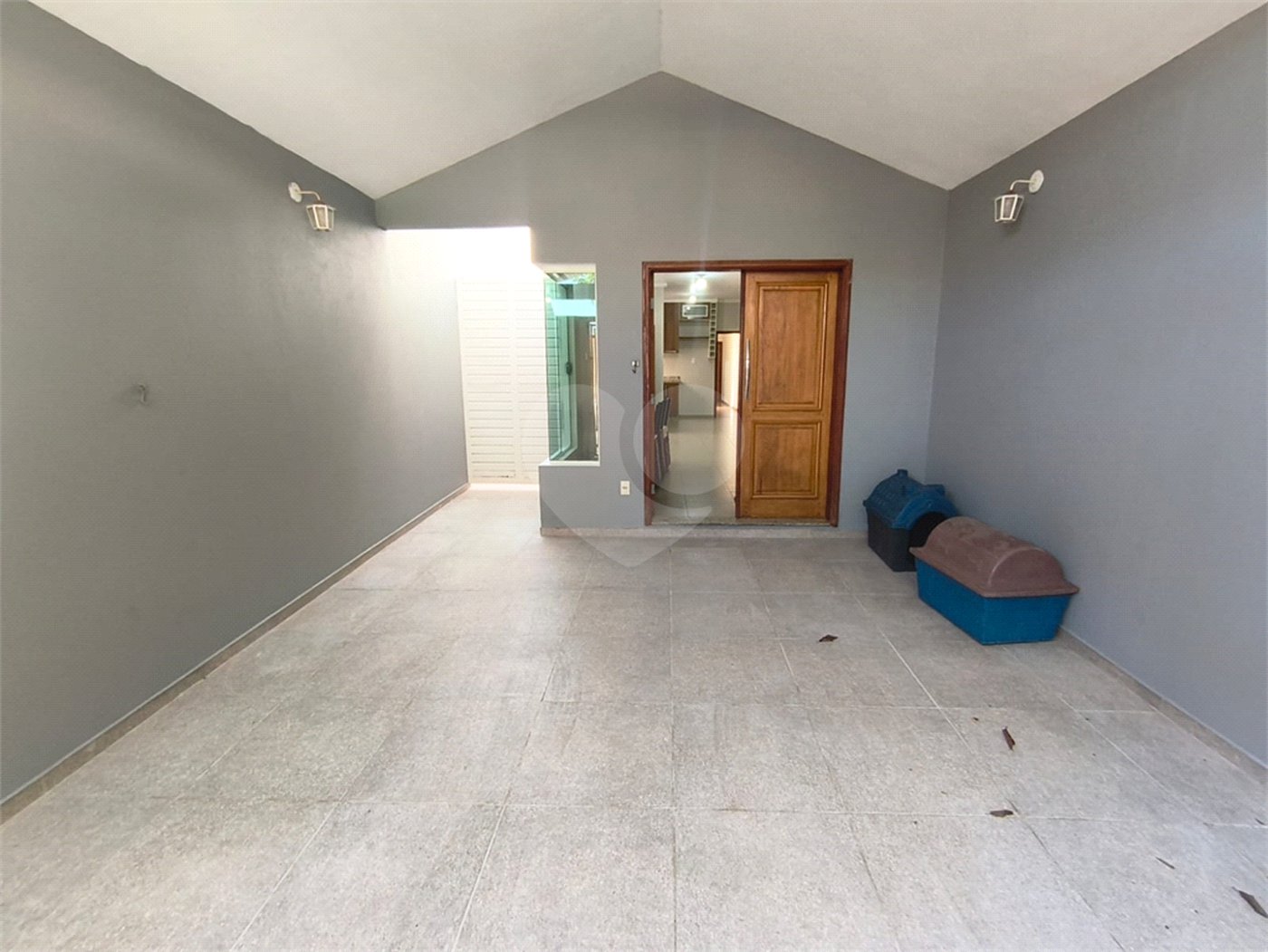 Casa à venda com 3 quartos, sendo 2 suítes, em Vila Carolina, Itapetininga, SP