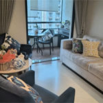 Oportunidade Imperdível: Conforto e Vista Privilegiada! ?Localizado estrategicamente em frente ao Tietê Plaza Shopping, este apartamento é o equilíbrio perfeito entre sofisticação e praticidade. 75m2 Área Útil com 3 Dorms , sendo 1 suite , com VAGA LIVRE DEMARCADA .