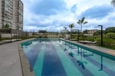 Apartamento à venda com 2 suítes em Santo Amaro, São Paulo, SP