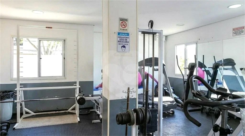 Apartamento á venda na Luz