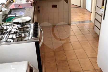 Apartamento à venda com 3 quartos, sendo 1 suíte, em Vila Suzana, São Paulo, SP