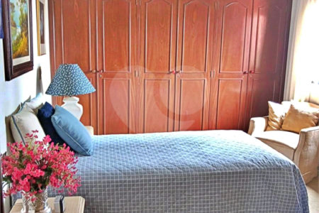 Apartamento à venda com 4 quartos, sendo 3 suítes, em Indianópolis, São Paulo, SP