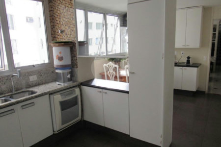 Apartamento à venda com 4 suítes em Jardim Ampliação, São Paulo, SP