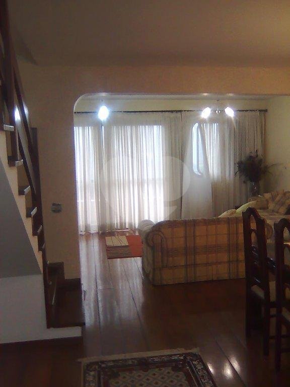 Apartamento à venda ou para alugar com 4 quartos, sendo 2 suítes,  em Horto Florestal, São Paulo, SP