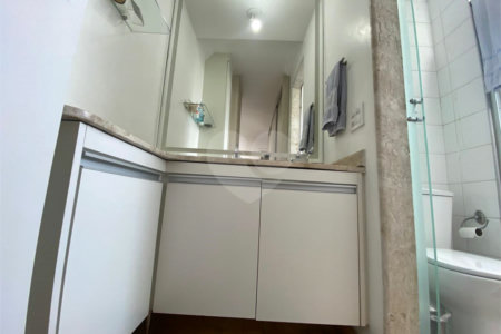 Apartamento à venda com 4 quartos, sendo 2 suítes, em Vila Hamburguesa, São Paulo, SP
