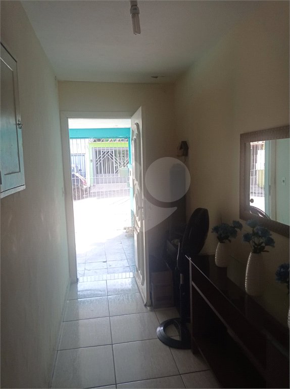 Casa à venda com 3 quartos, sendo 2 suítes, no condomínio Casa, São Paulo - SP