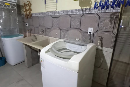 Casa à venda com 3 quartos em Jardim Santa Helena, Itaquaquecetuba, SP